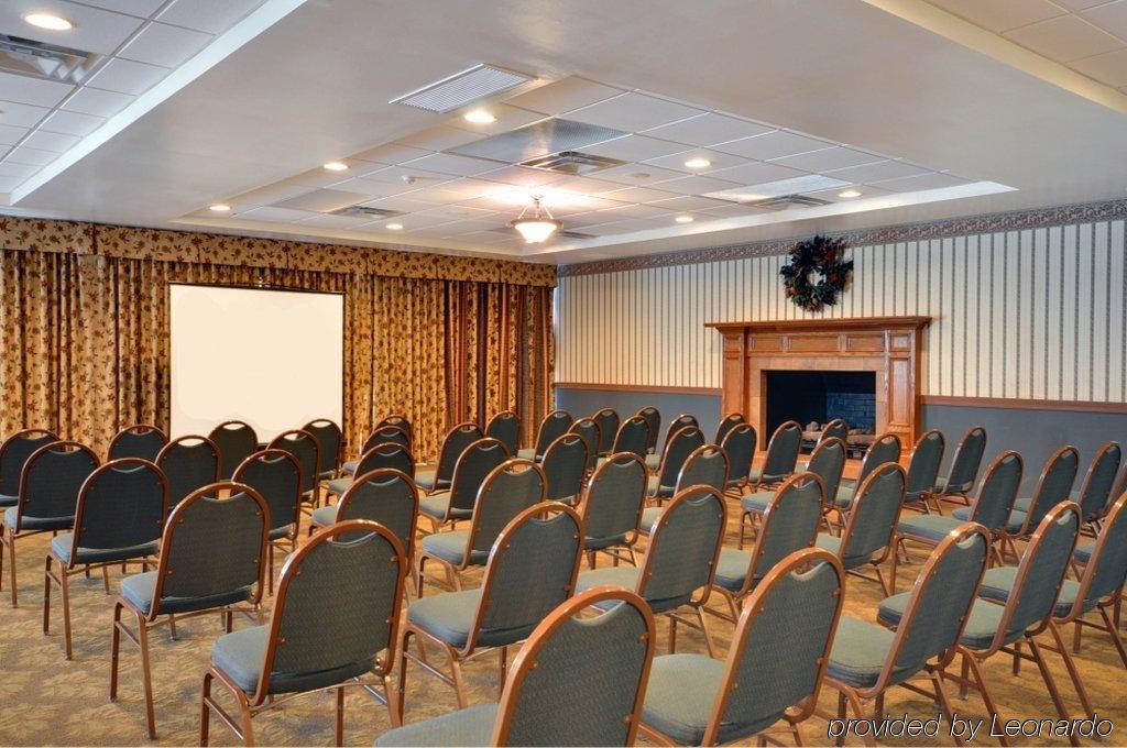 Red Roof Inn & Suites Dekalb Afaceri foto